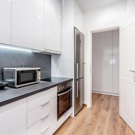 Modernised Athenian Apartment /W 2Br & 2Ba מראה חיצוני תמונה